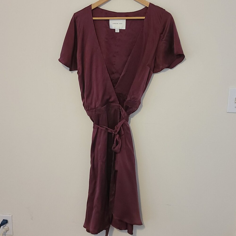 Amour Vert Lynn Wine Silk Wrap Dress Large